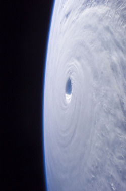 the-science-llama: Hurricanes/Typhoons viewed from Space Typhoon Nabi - September 3, 2005 Hurricane Emily - July 17, 2005 Hurricane Dean - August 18, 2007 Hurricane Ivan (APOD)- September 11, 2004 Hurricane Emilia - July 2012 Typhoon Yuri - November