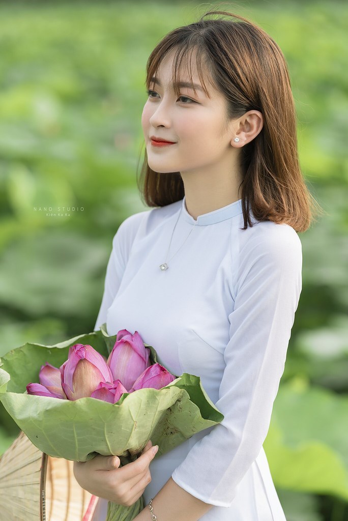 agirlmagazine:  KKK_7830 https://flic.kr/p/2fU5zvy