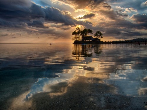 sleeplessin-sandiego:  landture:  Coral coast Fiji by gphotorob  -