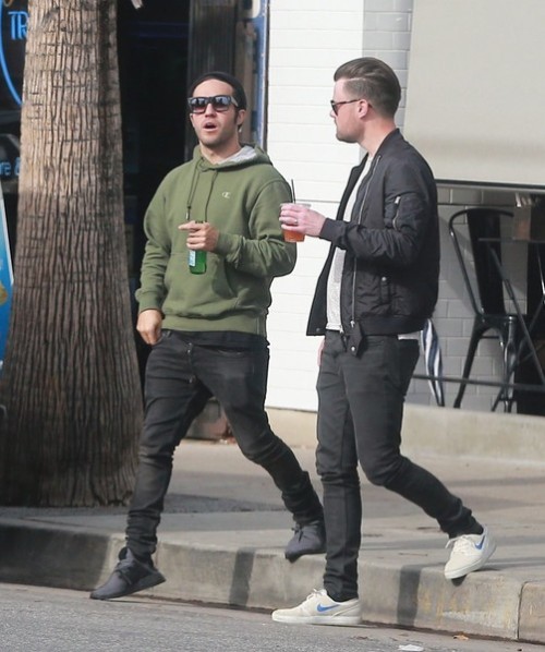 petewentzdaily: Pete Wentz Lunches In Studio City / January 9, 2017 /