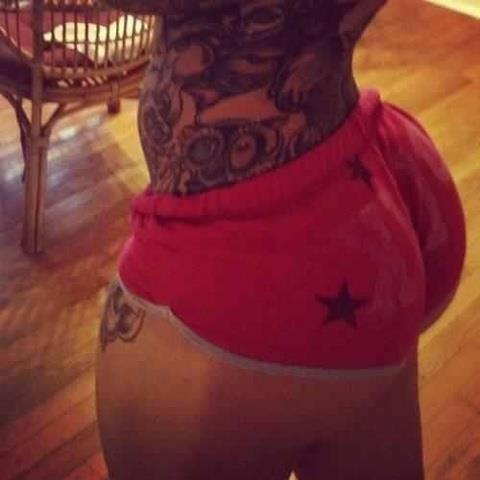 neonessgifs:  All Kinds of Booty
