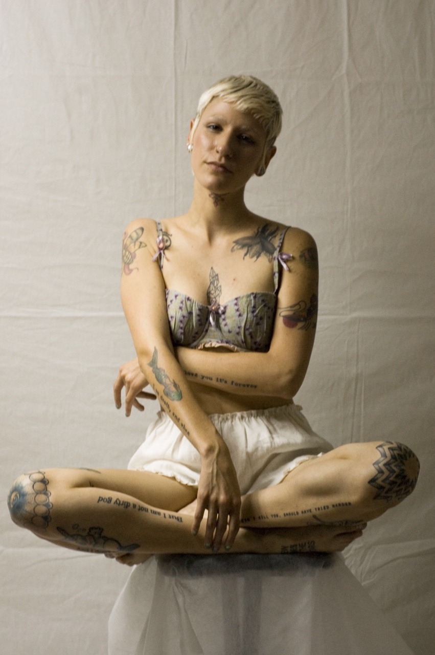 the-spidermonkey:  I fell in love with me | shot by Ashley Goldstein