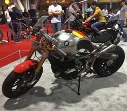 Custom @bmwmotorrad R NineT at the @motorcycleshows