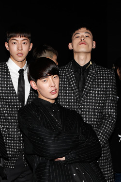 jaebum-blog-deactivated20200813:  backstage at munsoo kwon f/w 2014 