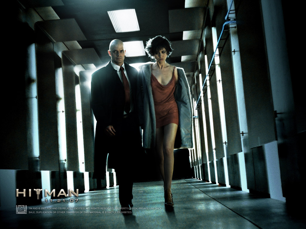 Hoy me he puesto Hitman..me encanta el..traje&hellip;arma..guantes. .y ella me