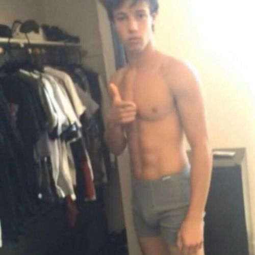 celebbulge: Magcon bulge