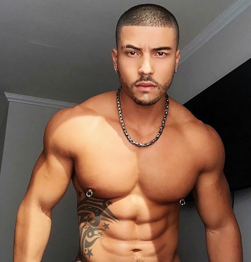 RicanRomeo