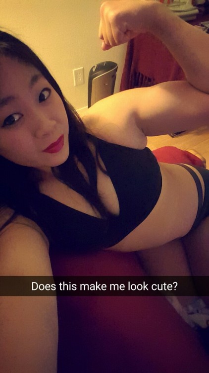 kellyfromthecity:  New pole video is up on my Instagram (@kellyfromthecity)! I am convinced that red lipstick gives me superpowers.