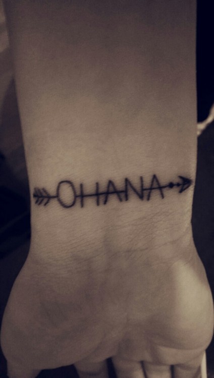 katiiefuckingfiitch: New tattoo~ Ohana means family and family means nobody gets left behind