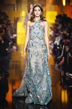 couture-day:    Fall/Winter 2015-16 Elie