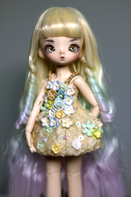 armeleia: I’ve had this girl for literally two years and I am just getting to customizing her.