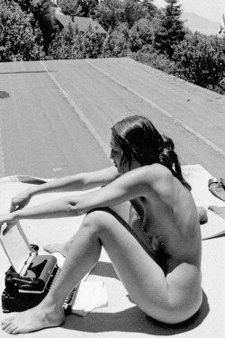 Porn vintagebarefootredux:Rolling Stone writer photos