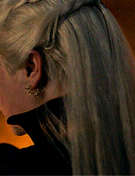 EMMA D'ARCY As RHAENYRA TARGARYEN In HOUSE OF THE DRAGON (2022) Episode 10: “The Black Queen”