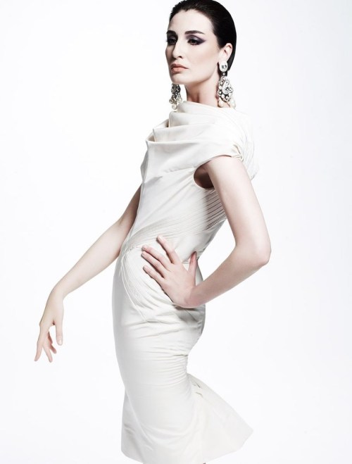 www.bloginity.com Zac-Posen-Resort-2013-2Fonte tinamotta.tumblr.com