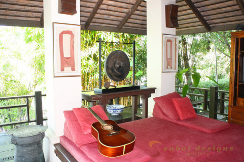 Temple Gong in the sala