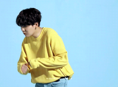 MIN DANCER STRIKES AGAIN