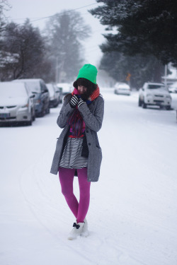 fashion-tights:  Winter blues. Via Introvert’s