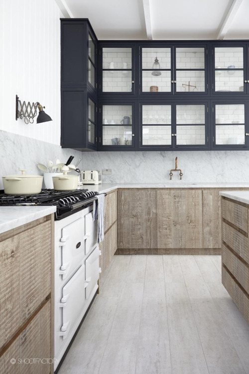 {Two kitchens for some end-of-day inspiration: one modern, and one not-so modern (but not really THA