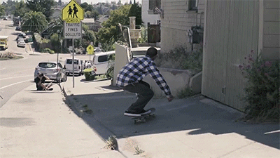 betterskatethannever:  mostlyskateboarding:  gif // photo  The Nose