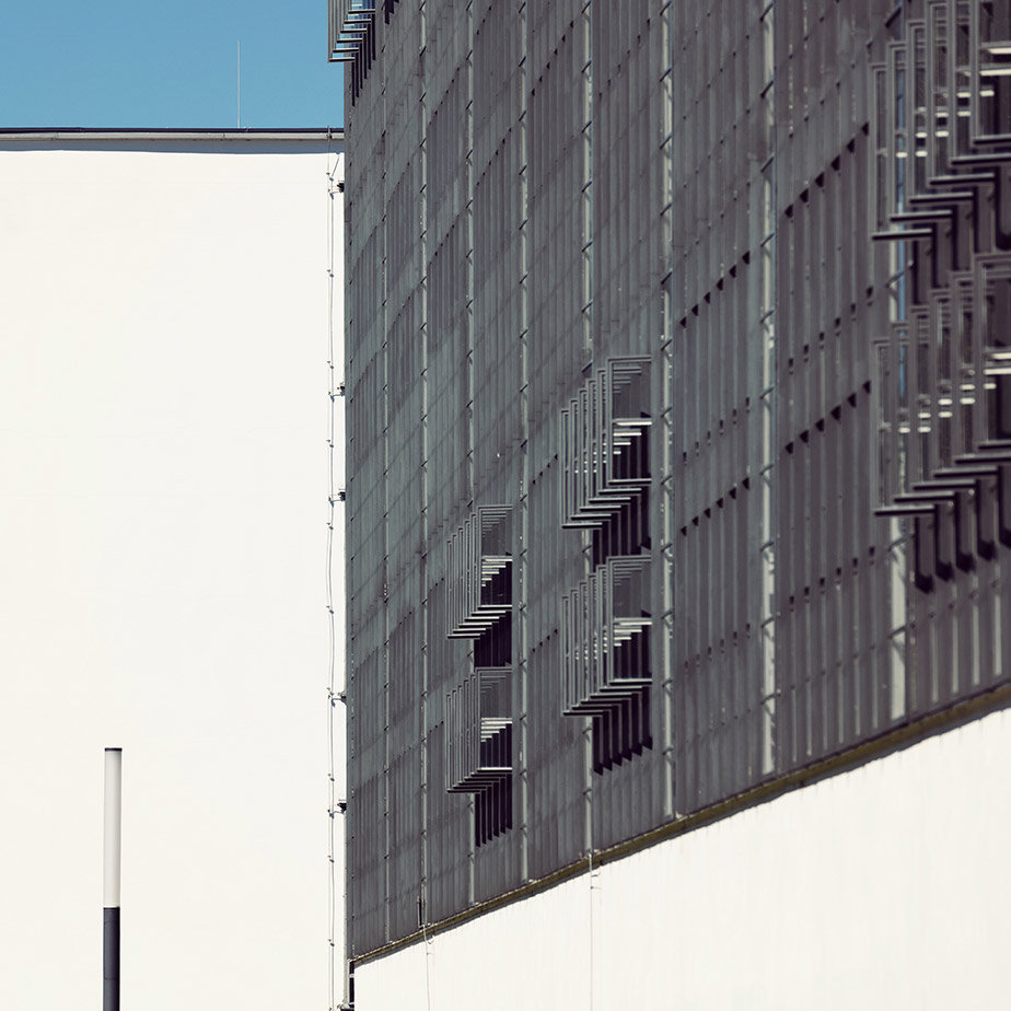 thekhooll:
“ Bauhaus Building in Dessau Photographed by Sebastian Weiss Sebastian Weiss captures the classic framework of the Bauhaus Building in Dessau, Germany designed by Walter Gropius in 1926.
Gropius consistently separated the parts of the...