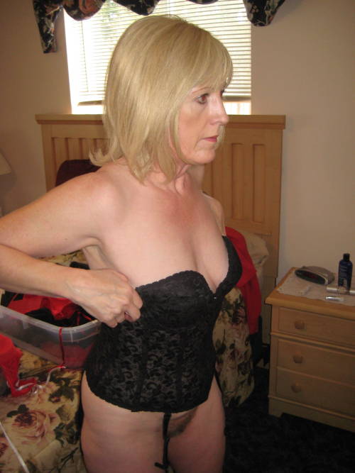 Sex I love she look very huge hot sexy granny pictures