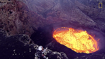 damoclessword:  http://video.nationalgeographic.com/video/news/150220-volcano-drones-vin Drones Sacrificed for Spectacular Volcano Video Feb. 20, 2015 - Video technology and science converge on an active volcano in Vanuatu, where explorer Sam Cossman