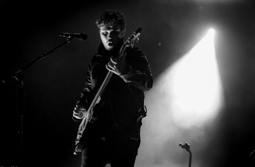Mike Kerr of Royal Blood© Mauro Melis // August 22, 2014