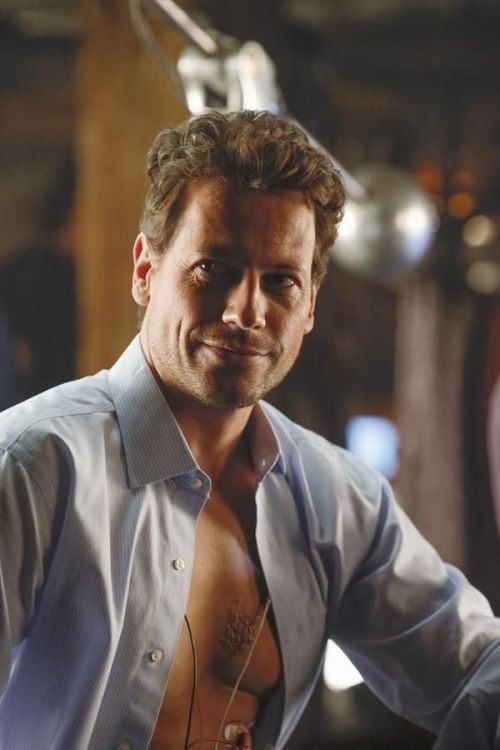 My name is Henry Morgan, my story is a long one… ♥ Someone likes this series? 