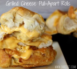 foodishouldnoteat:  gastrogirl: grilled cheese