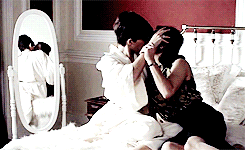 no-you-cant-watch:   “It’s a curious, wanting thing.” - Sarah Waters, Fingersmith