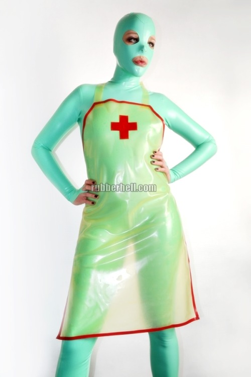 Transparent nurse latex apron from www.latexvogue.com on jade latex catsuit with mask ;)Follow fetis