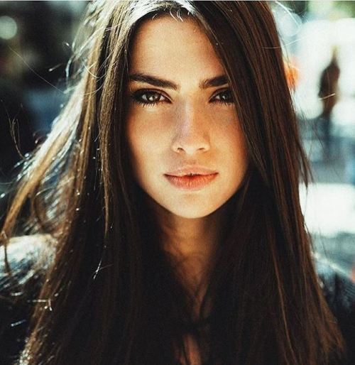 https://amazinggirlsphotos.tumblr.com/post/160590647597
