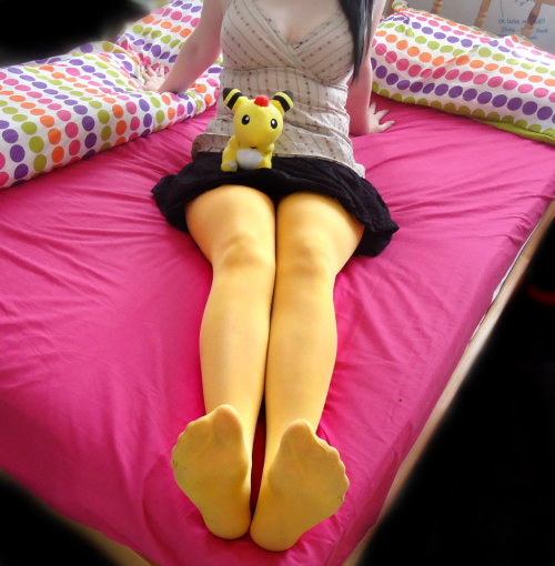 XXX collantsbelgique: Yellow Pikachu HTTP://COLLANT.SKYNETBLOGS.BE photo