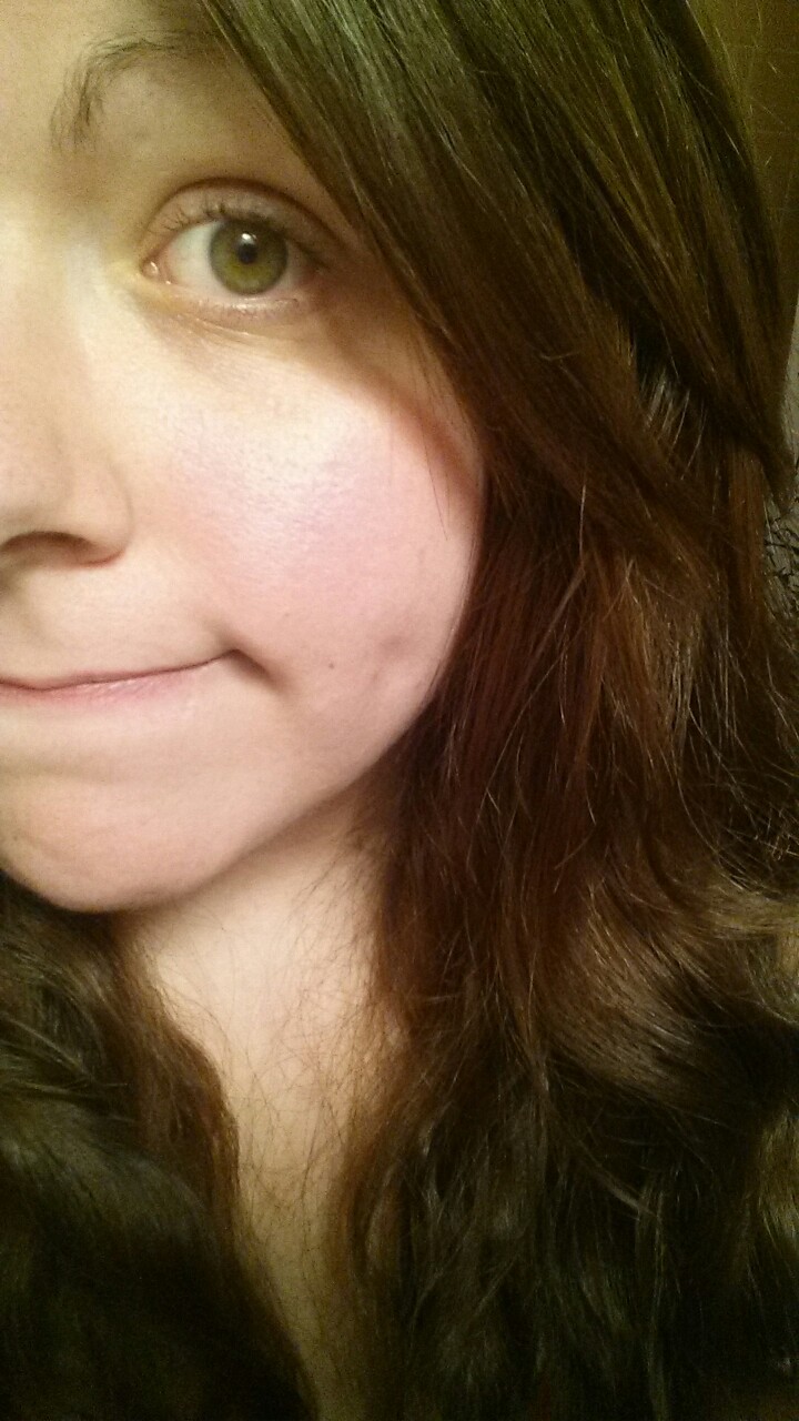 druids-princess:  I’ve gotten 9 followers in 3 days… So uh…hi. &gt;.&gt;