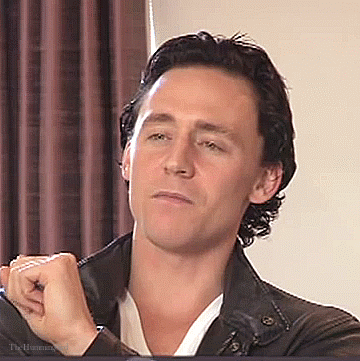 thehumming6ird:Irrefutable proof that absolutely nothing good comes from watching Tom Hiddleston’s m