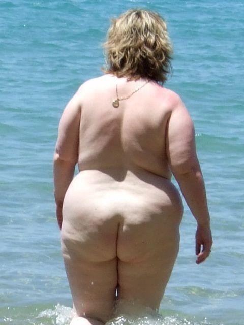 Ever notice how sexy fat old women look from the rear?Find Your Senior Sex Partner