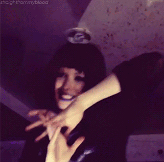 straightfrommyblood:  Alice Glass///Dark Disco dj set///NYC