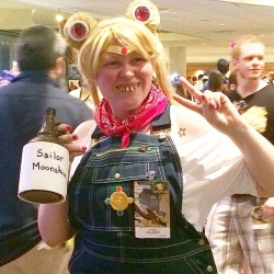 cosplayinamerica:  Sailor Moonshine ? #Dragoncon