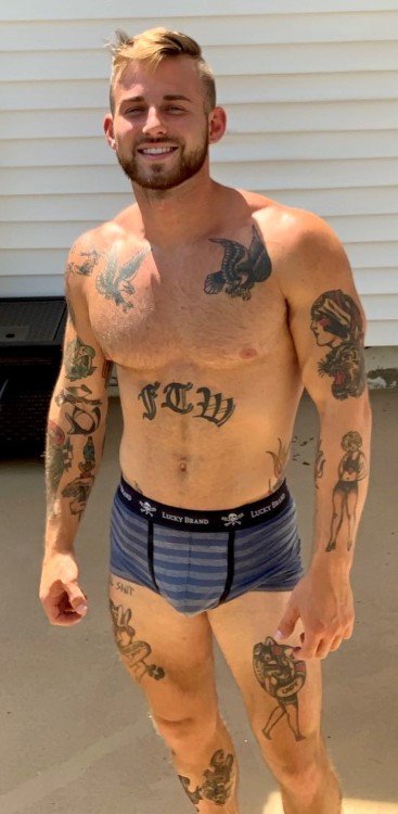 Speedobuttandtaint:  Speedobuttandtaint Hot Men, Hot Speedos And Hot Butts As Well