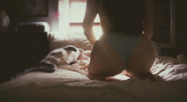 ohjezebel:  Morning butt 💛