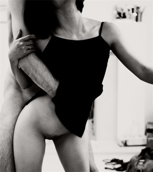artisticsexphotography:  letmedothis: ♥ ARTISTIC SEX PHOTOGRAPHY 