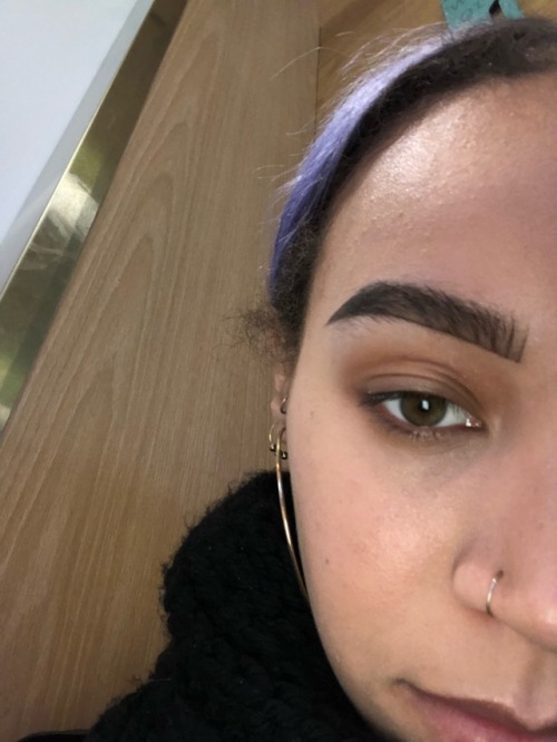 INTENTION: no eyemakeup 2k18. will it happen? probably not. will i try every day? maybe.