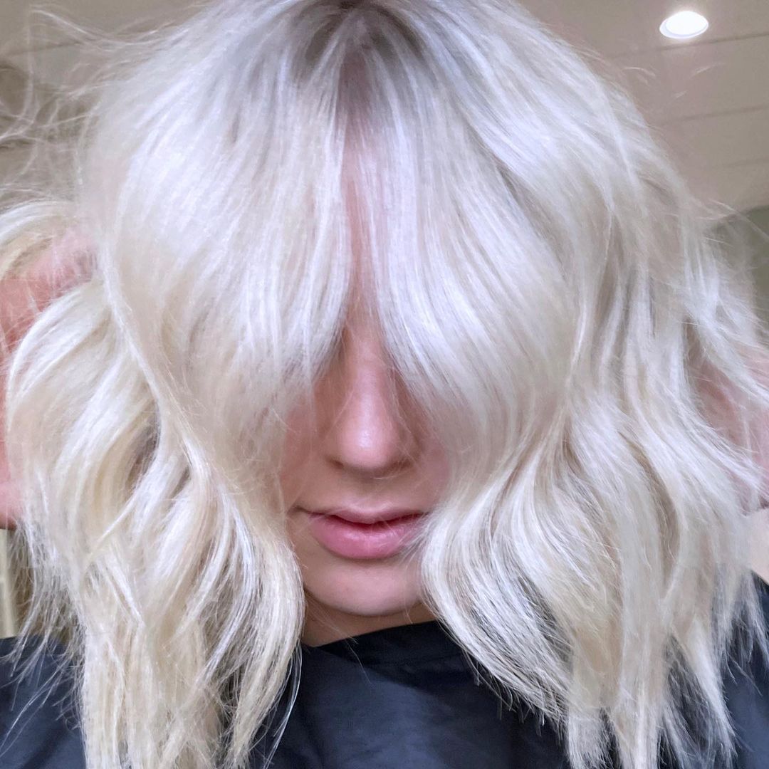 Silver star 💫 . . . #blondehair #blondehighlights #babylightshair #blondehairsalon #denverblonde #denverfun #denverbalayage #denverhair #denverhairstylist #denverhairsalon #pearlblondehair #pearlblondehighlights #rootyblonde #rootybalayage...