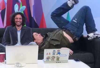 coolranchdevitos:  avidang:  officialegoraptor:  this could be us but you playin