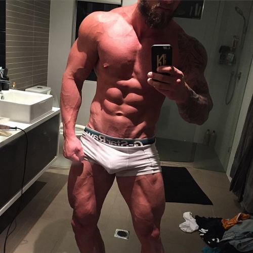 Zac Smith adult photos