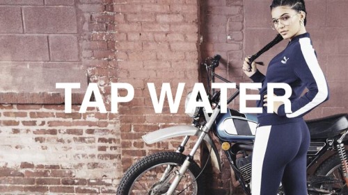 rudelyfe:DWL LOOOOOLMore like dish water  damn bath water. Or better yet mop water