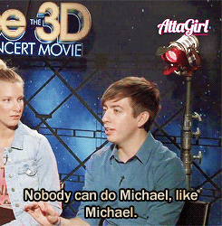alittledazzled-deactivated20200:         kevin mchale + his love for Michael Jackson