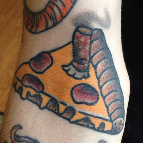 tattoosandtutus:  Antonio Roque @antonioroque