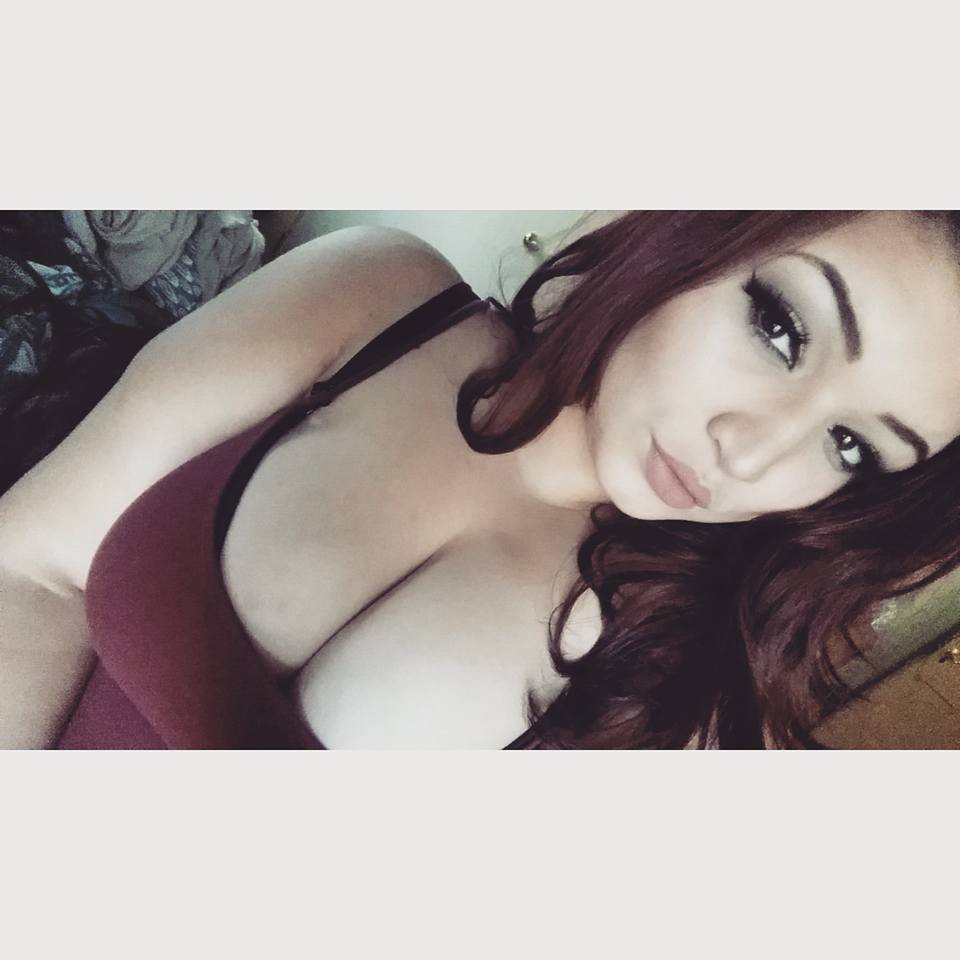 jessssemphir:  milkycobain:reblog if you’d smash ✨ might get something special