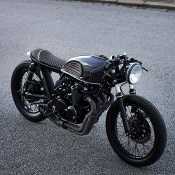 motorcycles-and-more:   Cafe Racer